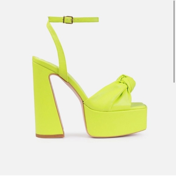 Platform Block Heels - Picture 2 of 4